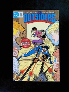 Outsiders #9  DC Comics 1986 NM