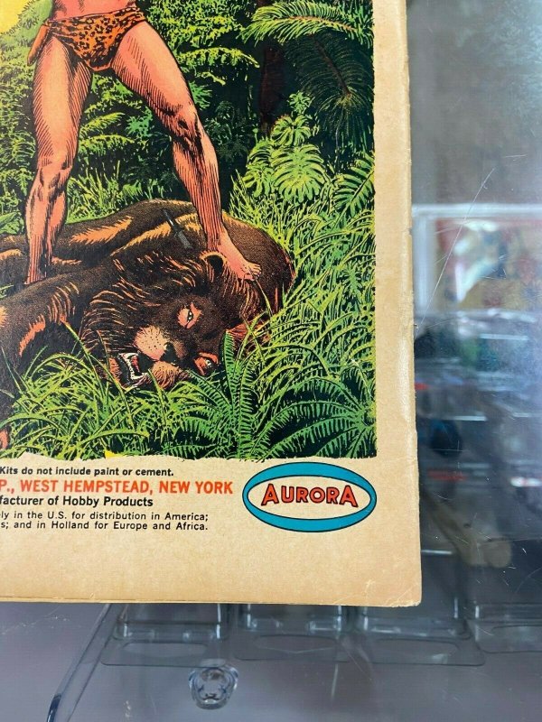 Justice League America 57 GD-/GD