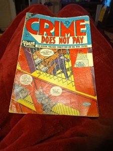 Crime Does Not Pay 113 August 1952 Lev Gleason Pre-Code Charles Biro Guardineer