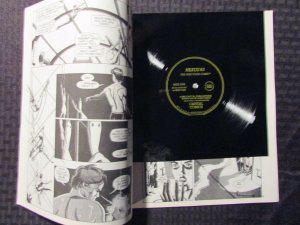 1982 NEXUS #3 w/ Flexi Capital Comics VF+ 8.5 Mike Baron & Steve Rude