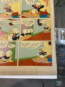 Dell Four Color 422 GD/GD+ Donald Duck the Gilded Man