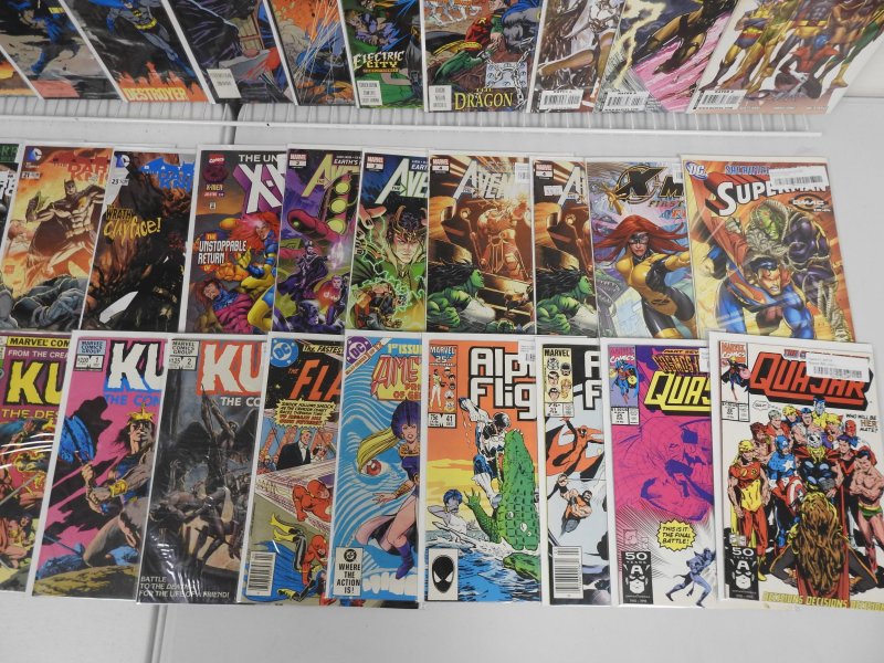 Huge Lot 140+ Comics W/ Batman, X-Men, Superman, +More AVG VF-