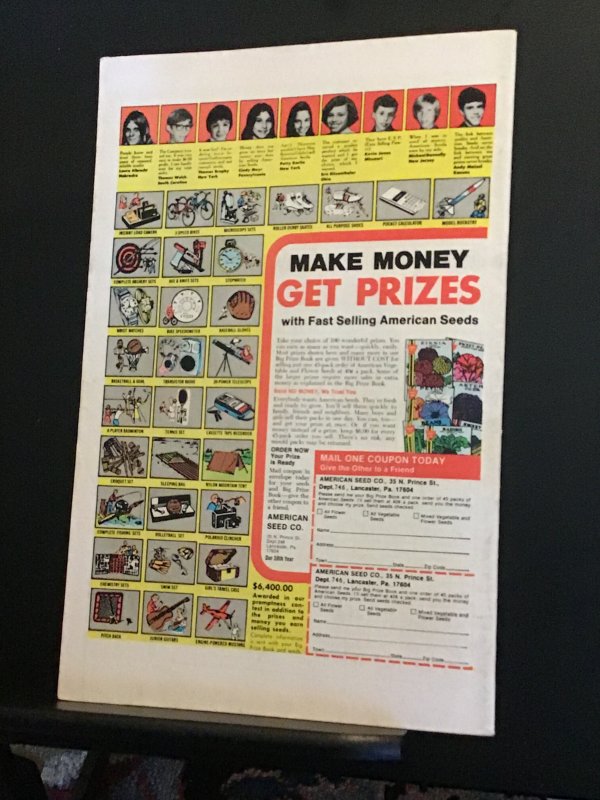 The Avengers #158 (1977) 1st Graveton, Vision vs. Wonder man high-grade NM-