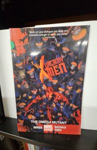 Uncanny X-Men Vol. 5: The Omega Mutant