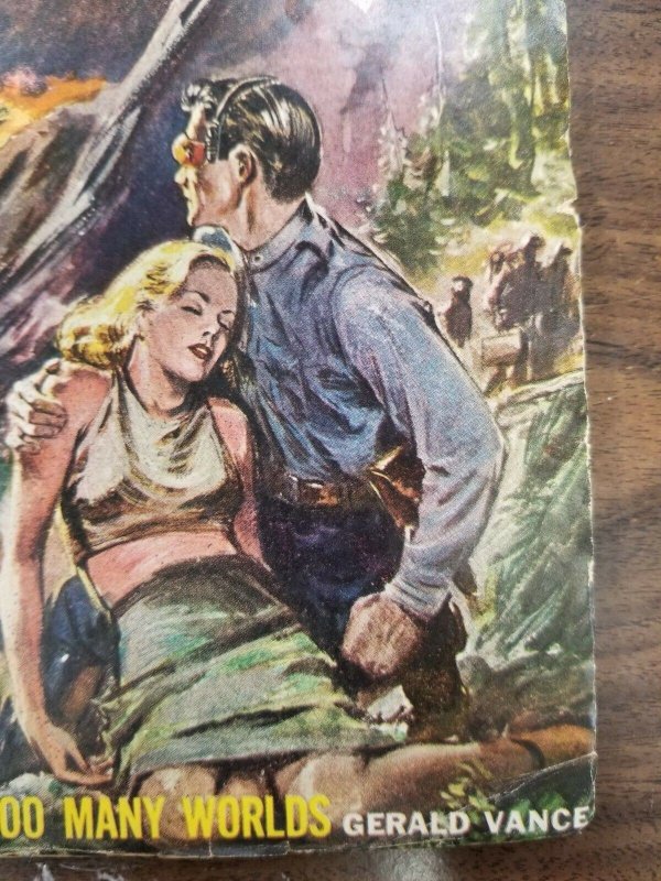 Amazing Stories Vol. 26 Number #12 December 1952 Robert Arnette Gerald Vance