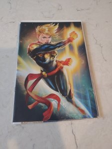 THE LIFE OF CAPTAIN MARVEL #4 BATTLE LINES VARIANT
