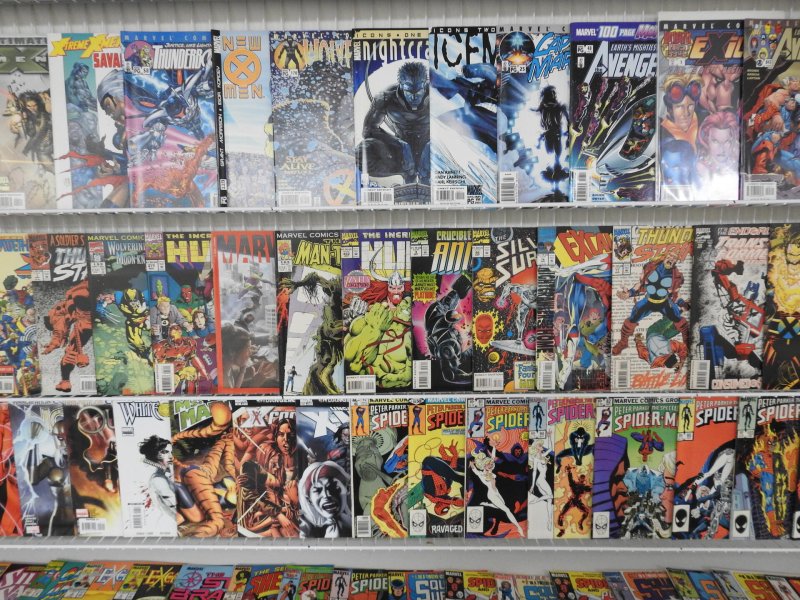 Huge lot 180+ Comics W/ X-Men, Spider-Man, Captain America & More Avg VF- Cond!