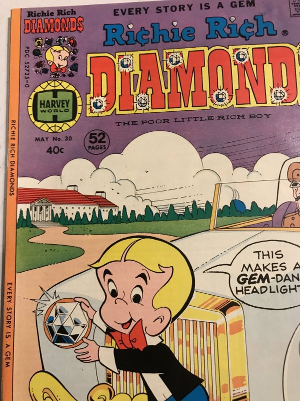 RICHIE RICH DIAMONDS #30 : Harvey 5/77 VF-; LittLe Dot story, Cadbury