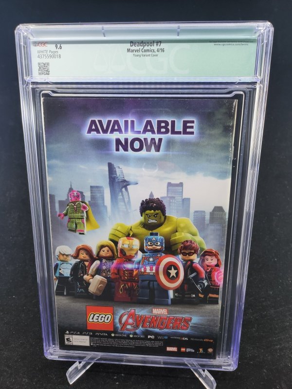 Deadpool #7 - Signed Skottie Young /  Variant Cover (CGC Qual 9.6) 2016