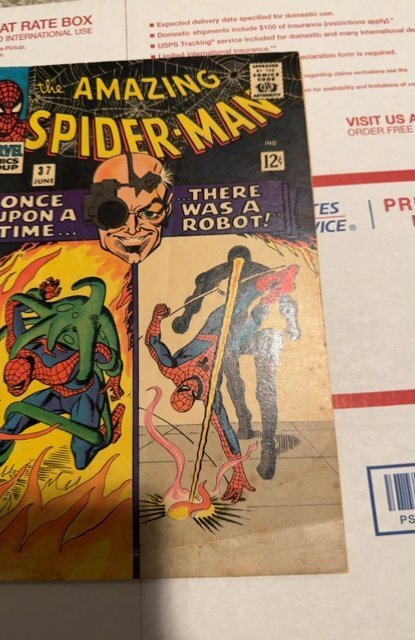 THE AMAZING SPIDER-MAN #37 (1966)?1ST APPEARANCE NORMAN OSBORNE ?