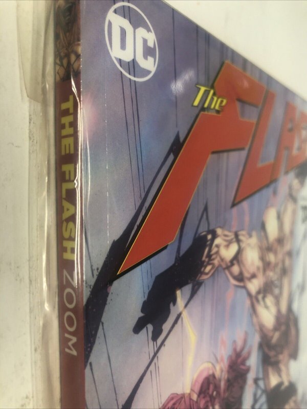 The Flash (2016) TPB • Vol # 8 • DC Comics • Robert Venditti • Van Jensen •Booth