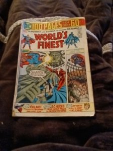 WORLD'S FINEST 227 (DC, 1975) 100 pages giant bronze age batman superman joker