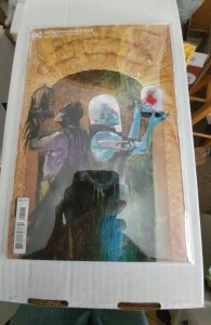 Detective Comics #1065 Simmonds Cover (2022)