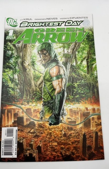 Green Arrow #1 (2010)