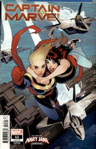 Captain Marvel #11 Variant Cover (2019)