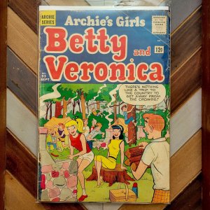 ARCHIE Comics ×3: LAUGH #122 (1961) ARCHIES GIRLS #93, 130 Betty/Veronica (1963)
