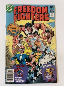 Freedom Fighters #11 - VF (1977)