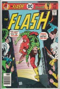 Flash, The #243 (Aug-76) VF/NM High-Grade Flash