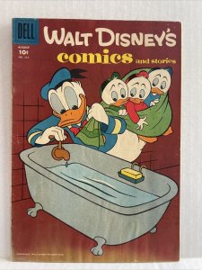 Walt Disney’s Comics And Stories #215