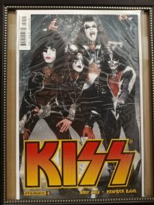 Kiss#3 Incredible Condition 9.4(2017)”Photo Variant”.  Nw28