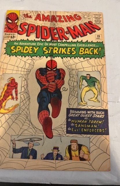 The Amazing Spider-Man #19 (1964)SpideyStrikes back-evil enforcers Ditko tanning