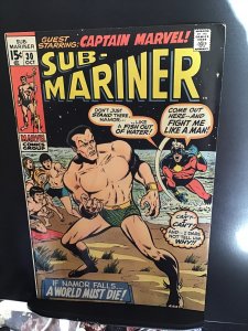 Sub-Mariner #30 (1970) high-grade captain marvel VS. Subby! VF+  Wow!