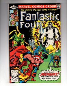 Fantastic Four #230 (1981)  AVENGERS Appearance! Bronze MARVEL! / ECA1b