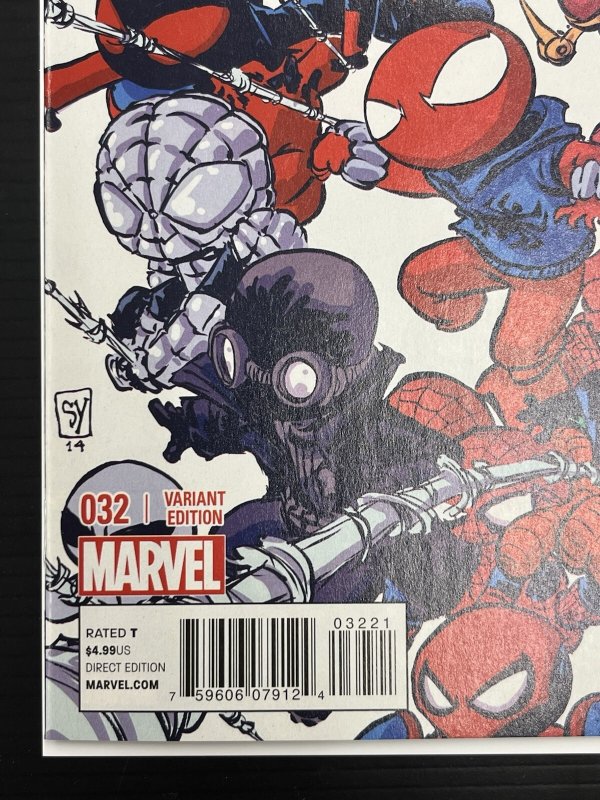 Amazing Spider-Man #9 + Superior #32 Skottie Young Marvel Babies Connecting SET