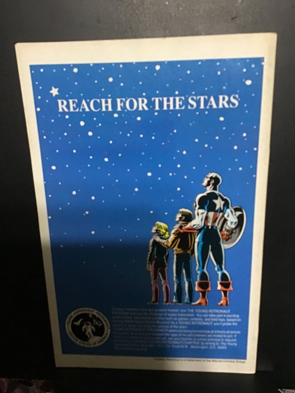 Captain America #307 (1985) high-grade Invaders key! NM- Wow!