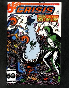 Crisis on Infinite Earths #10