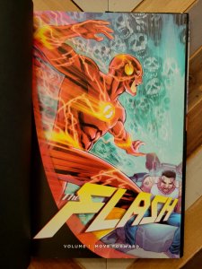 The Flash Vol.1 (DC Comics 2013) HARDCOVER Move Forward / New 52 Graphic Novel
