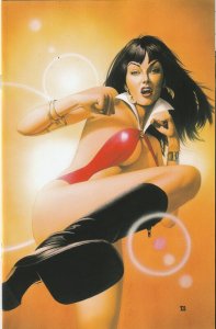 Vampirella Strikes # 10 Variant 1:15 Cover Q NM Dynamite 2023 [H6]