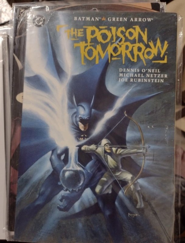 BATMAN GREEN ARROW - THE POISON TOMORROW  1992 DC BLACK CANARY