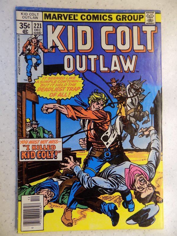 KID COLT OUTLAW # 221 MARVEL BRONZE WESTERN ACTION ADVENTURE GUN VG/FN