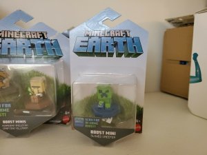 Minecraft Earth Carry-Along Potion Case & Boost Mini Figures Lot of 7 Skeleton