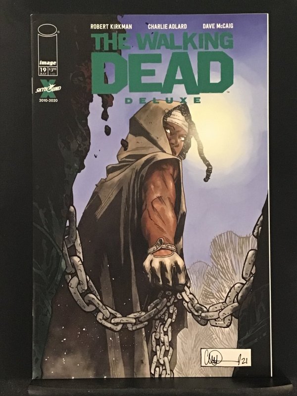 The Walking Dead Deluxe #19 Cover E (2021)