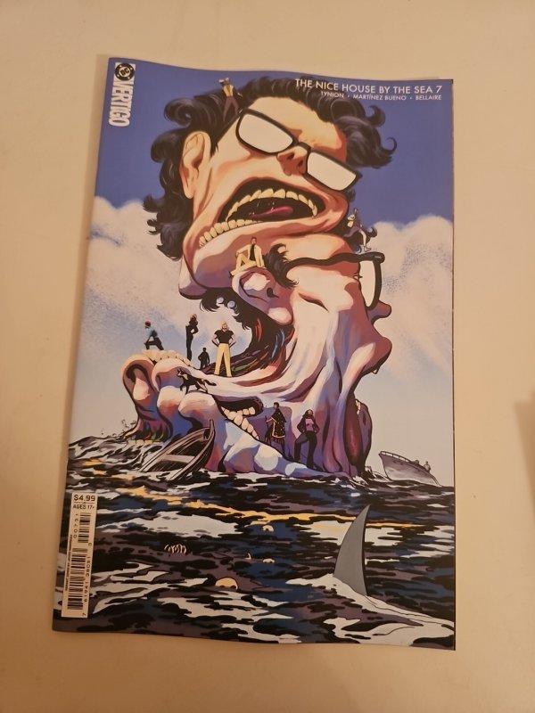 NICE HOUSE BY THE SEA 7 • Plus TP Vol 1 + 4 Cover Collector's Set