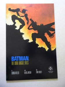 Batman: The Dark Knight #4 (1986) 1st Print! VF/NM Condition