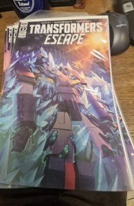 Transformers: Escape #2 Cover B (2021)