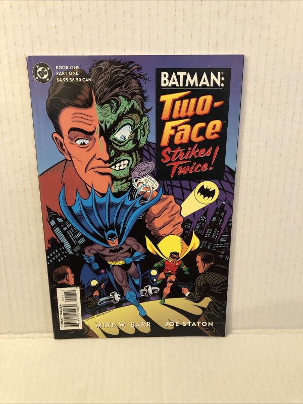 Batman Two Face Strikes Twice Tpb #1 Flip Book