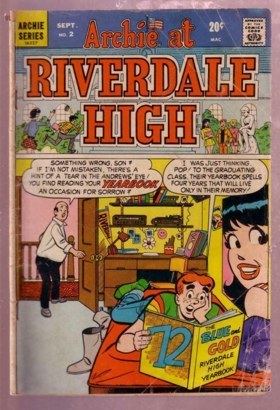 ARCHIE AT RIVERDALE HIGH #2 1972 BETTY AND VERONICA-good G