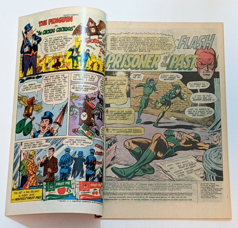 Flash #256 (Dec 1977, DC) VF- 7.5