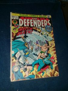 Defenders #6 Marvel 1973 Dr Strange, Hulk, Sub-Mariner Netflix Series bronze age