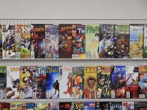 Huge Lot 190+ Comics W/ X-Men, Wolverine, Silver Surfer, +More! Avg FN/VF Cond!