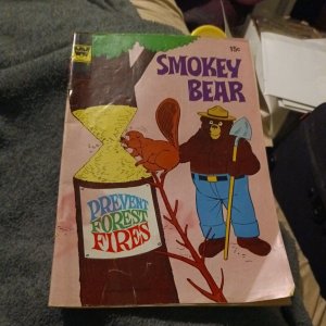 GOLD KEY Comic SMOKEY The BEAR No 8 December 1971 Whitman variant bronze age