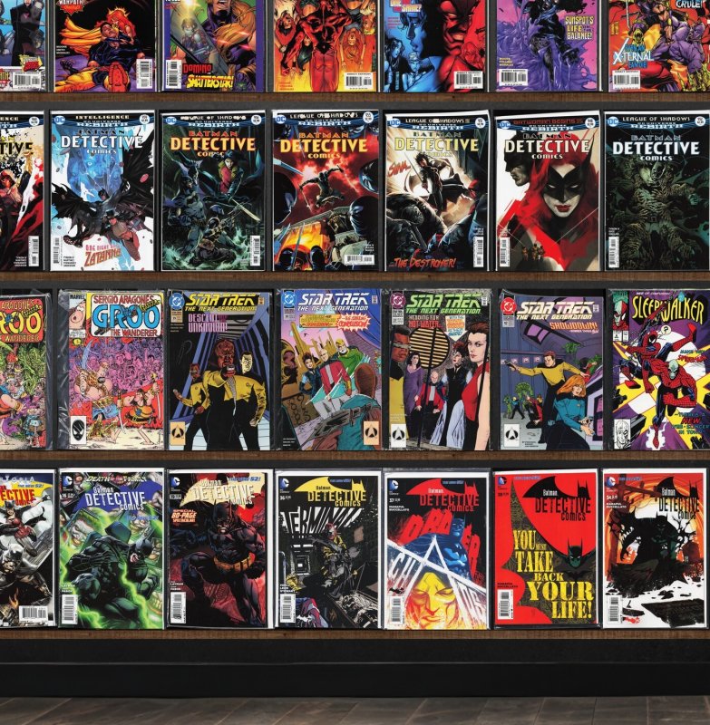 Huge Lot 140+ Comics with Detective Comics, X-Force, Doc Savage & More!