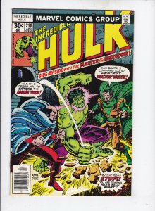 INCREDIBLE HULK #210 VF/NM 