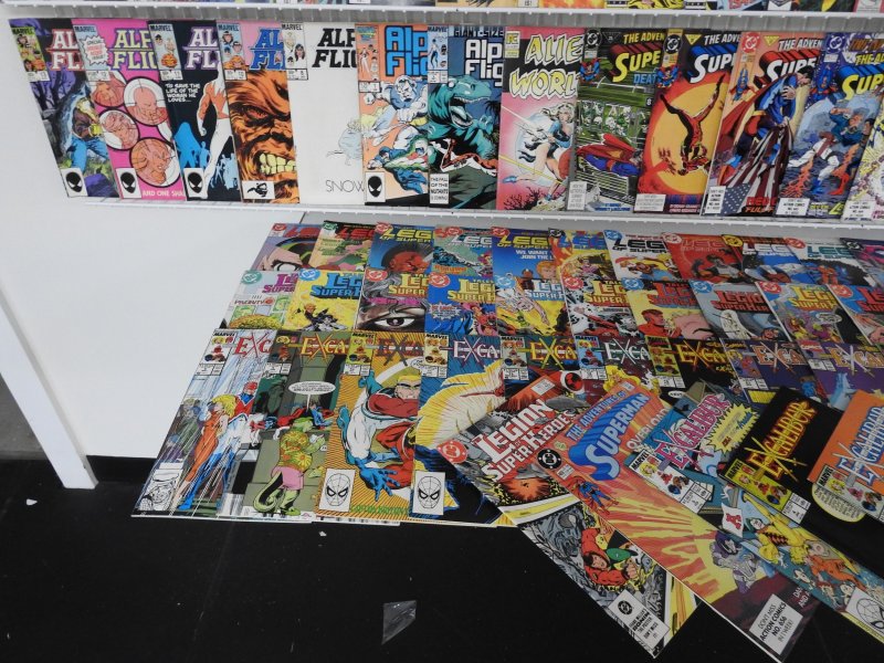 Huge Lot 180+ Comics W/Batman, Firestorm, Aliens, Superman+ Avg VF- Condition!!