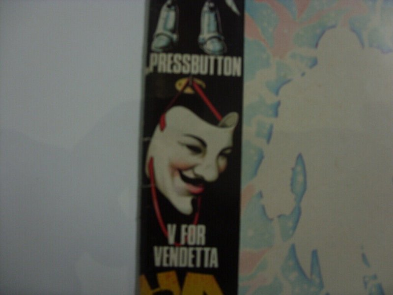 Warrior #2 1st Miracleman Cover & Origin V for Vendetta Alan Moore Quality  1982