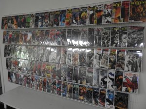 Huge Lot 110+ Comics W/ All Detective Comics!!! Avg VF/NM Condition!